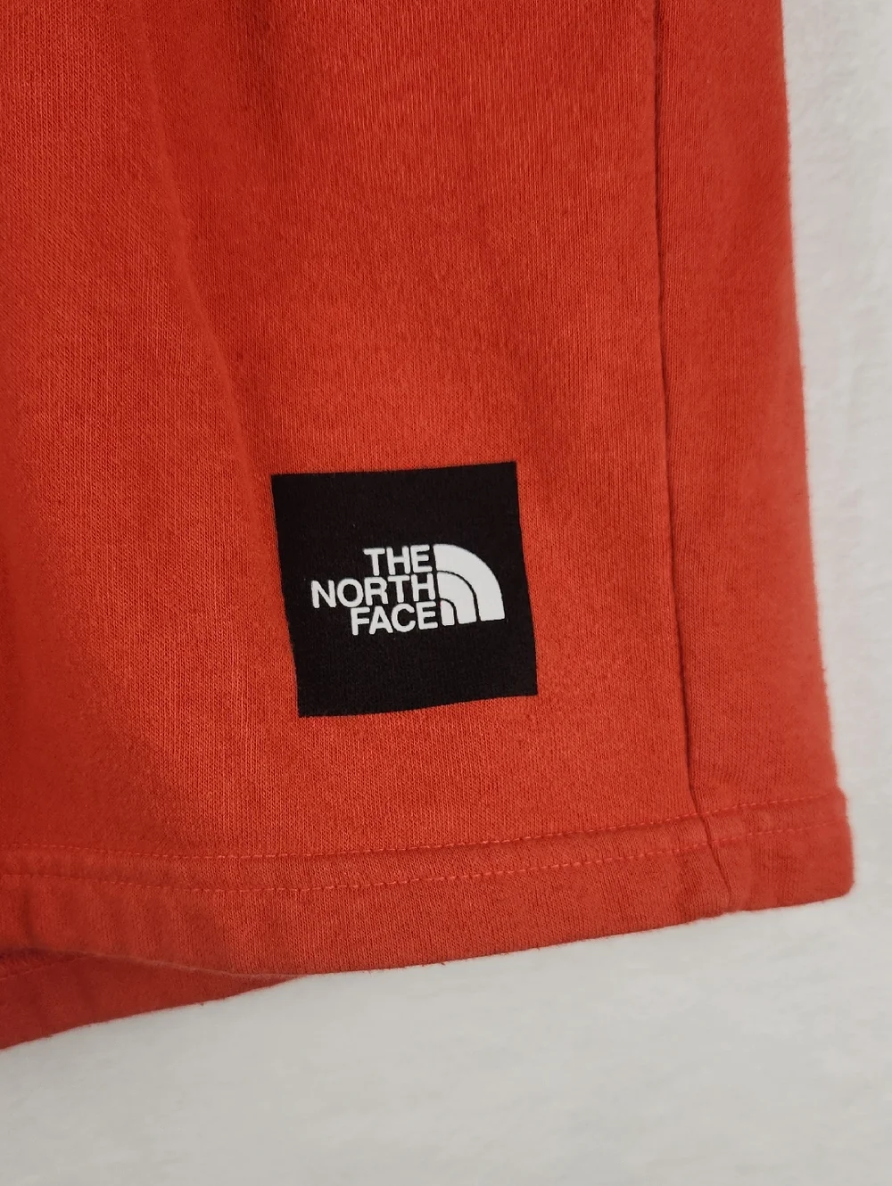 The North Face Men's Box NSE Cotton Fleece Shorts In Rusted Bronze Red Orange L‎